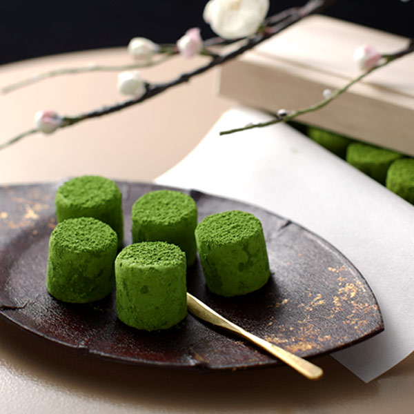 宇治抹茶生チョコレート「濃茶のしらべ」12粒桐箱入り≪ホワイトデーギフト≫§【クール生もの】