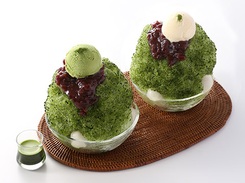 宇治金時 濃い抹茶アイス入り ／ バニラアイス入り