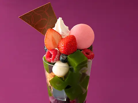 清水抹茶ベリーパフェ