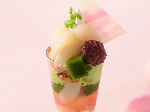 桃の抹茶パフェ